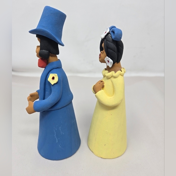 Adenildo Brazilian Folk Art Man-Women Singing Caroling 18th Century Period Look - Picture 2 of 12